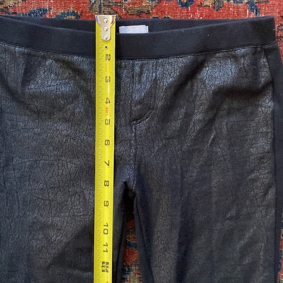 Croc leather leggings 🐊 - Picture 8 of 15